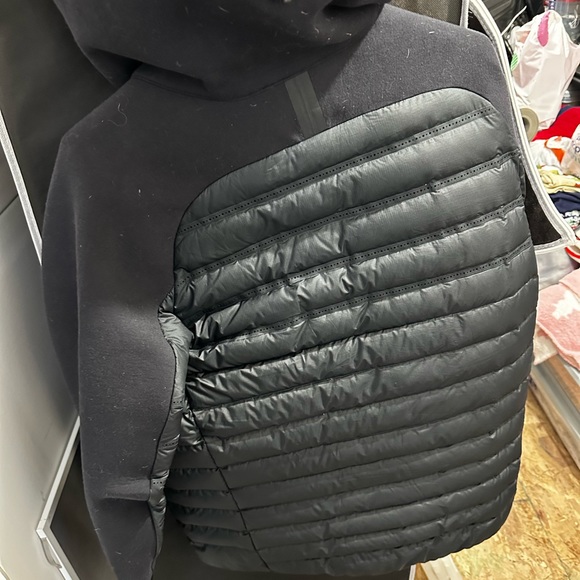 Nike Tech puffer - Picture 3 of 3